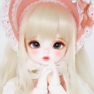 chicabi doll